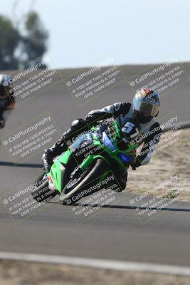 media/Nov-02-2025-Lets Ride (Sun) [[f7a3caa734]]/C Group/1240pm (Turn 2 Outside)/